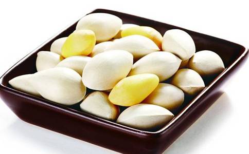 白果的好处多 也可治女性月经不调