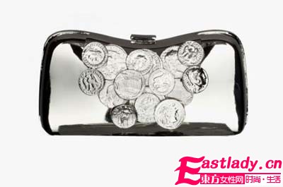 盘点七款最适合晚宴的手袋 让你成为聚会焦点