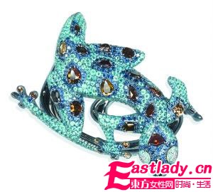 拒绝皮草保护动物          超豪华动物配饰温暖冬日