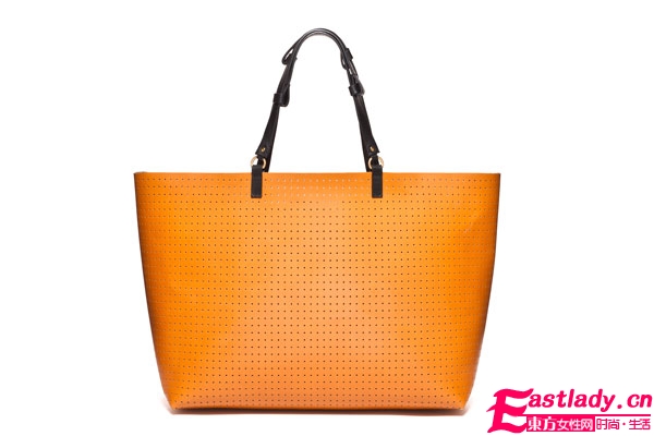 MARNI 2011秋冬微孔系列鞋包 打造令人惊喜的时尚精致触感