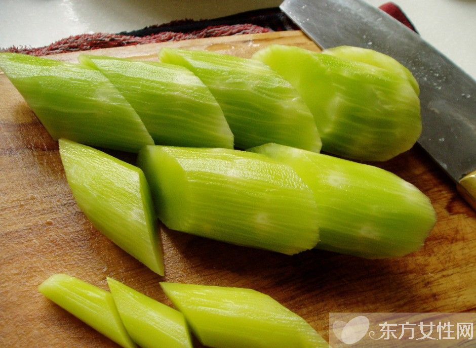 滴虫性阴道炎症状表现 这些食疗方法可以辅助治疗哦