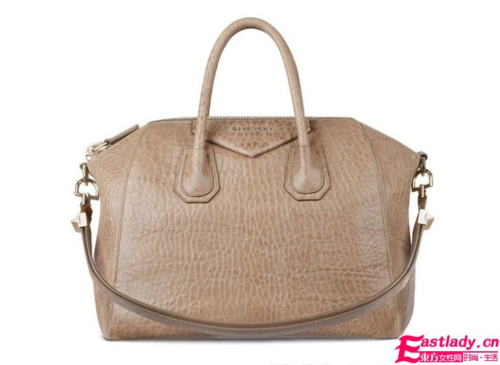 Givenchy推2011新春手袋 新材质带来新感觉