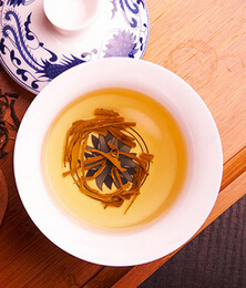 陈皮泡水喝的功效 陈皮泡水喝需先煮再晾