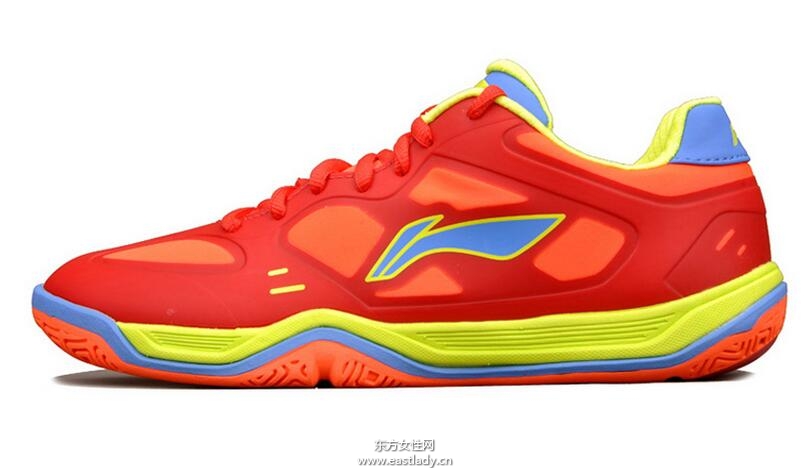 5个选购技巧教你选购一款适合自己的羽毛球鞋