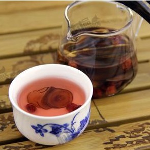 杜仲酒功效 灵芝杜仲酒的功效