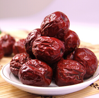 桂圆红枣茶的做法及功效 女人多吃脸色红润
