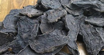 何首乌如何治白发 何首乌治疗白头发方法