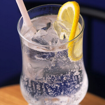 柠檬的食用方法 柠檬蜂蜜水的做法