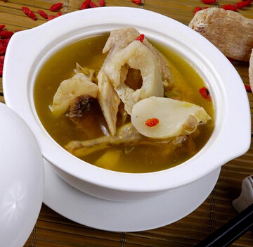 天麻炖鸽子的做法 家常天麻炖鸽子的做法