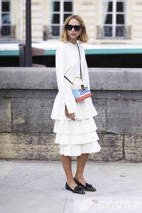 开衩裤更时髦 绝对个性穿搭的秘密武器