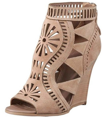 初夏女星衷爱的出街爱鞋