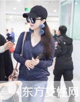 范爷又先行 范冰冰戴的毛球耳坠可是今夏最热款