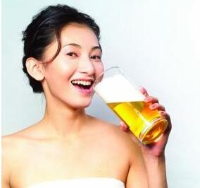 喝啤酒会胖吗？大量喝喝啤会导致发胖