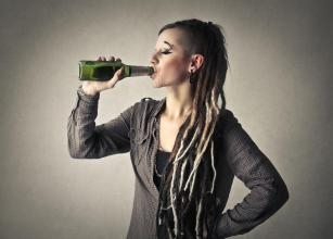 喝啤酒会胖吗？大量喝喝啤会导致发胖