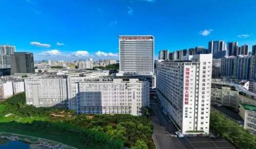 深圳市龙华区人民医院.jpg 深圳市龙华区人民医院.jpg