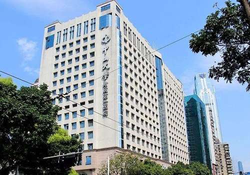 中山一院玻尿酸多少钱？隆鼻1w元起，泪沟6k元起，附医院信息