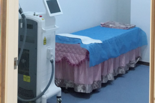 滨州医学院附属医院玻尿酸下巴一般多少钱?野生案例,专家简介