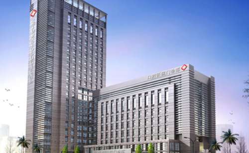 重庆医科大学附属口腔医院张翼牙套矫正技术怎么样?报价多少?经验案例