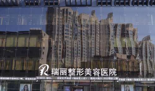 金华瑞丽隆鼻价格是多少？2w到12w元不等，肖权桂等医生资料公布！