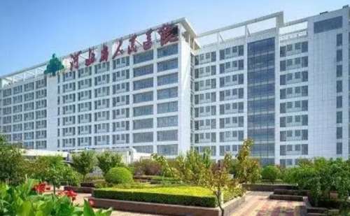河北省人民医院刘涛割眼袋术后一年野生案例(效果怎么样?技术评测)