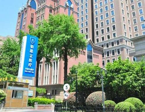 徐文龙鼻子做的怎么样？在哪里坐诊？擅长什么项目？