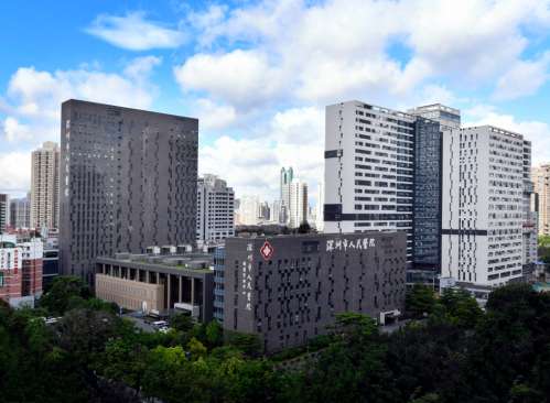 深圳人民医院隆胸怎么样？资历深厚、一举两得、可开展高难度胸部整形…