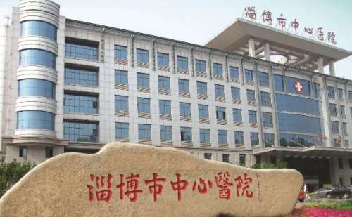 淄博市中心医院许超肋软骨隆鼻技术怎么样?价格大概在25000元到50000元左右