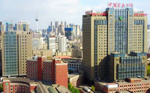 中国医科大学附属第一医院唐明睿v脸整形手术怎么样?需要多少钱?心动案例&技术优点