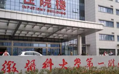 李小静做隆胸手术咋样？专注自体脂肪隆胸与巨乳缩小，公立教授，技术严谨可靠！