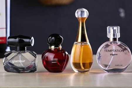 想送妈妈香水不知道怎么挑？选这几款大牌香水准没错！