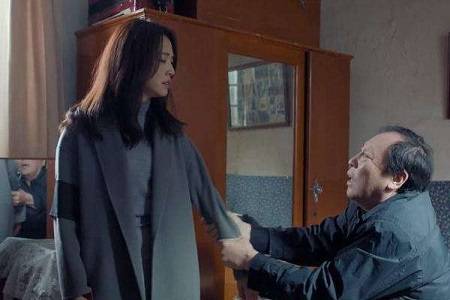 同伙总在我眼条件她男朋友有多好，让我感受异常难熬痛苦